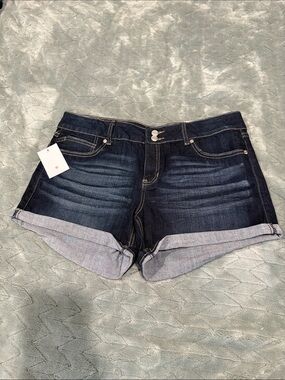Women’s Jean Shorts